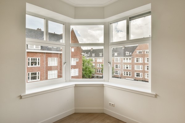 Medium property photo - Maasstraat 83-3, 1078 HG Amsterdam